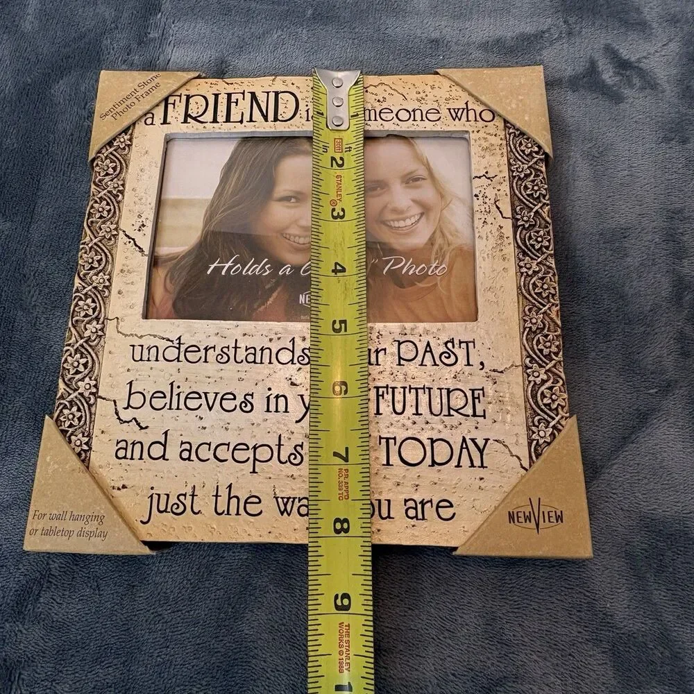 New View Sentiment Stone Picture Frame Friends 6x4